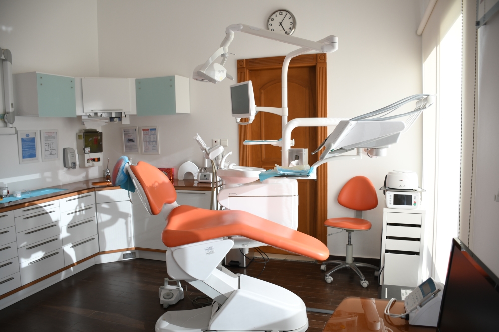 How to Select an Endodontist